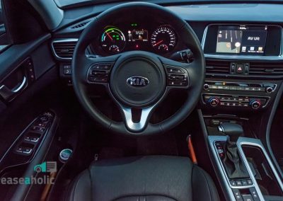 Kia Optima PHEV lease interieur