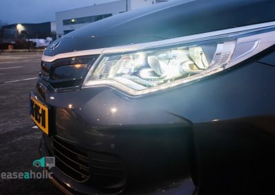 Kia Optima PHEV lease koplamp