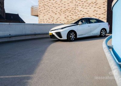 Toyota Mirai lease rijden