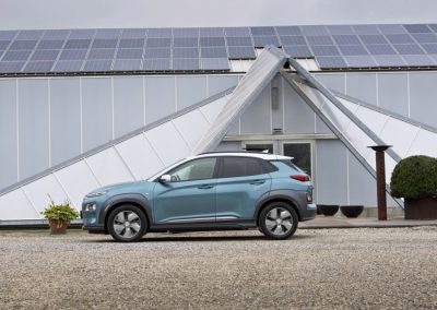 Hyundai Kona Electric zijkant