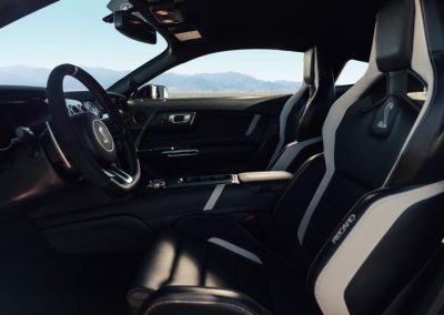 2020-Shelby-GT500-Mustang-Interior-and-Detail-8_zps1vwa9ek8