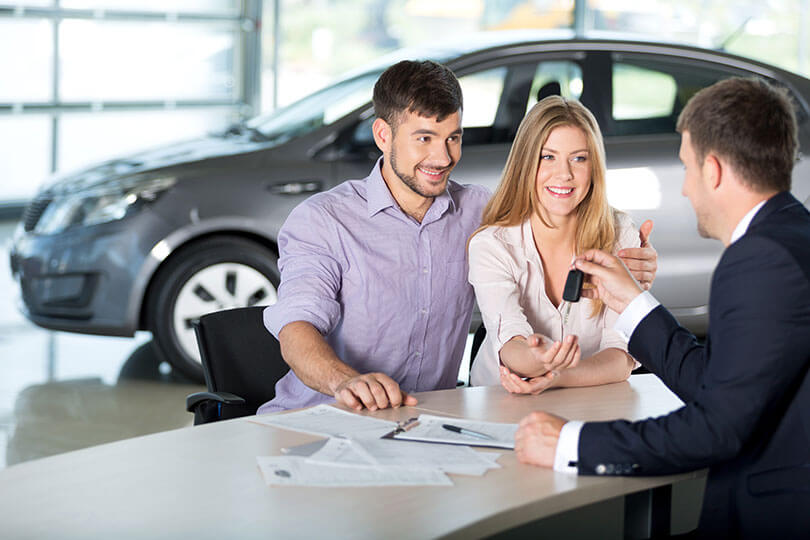 Meer stress in autoshowroom, dan bij een sollicitatie