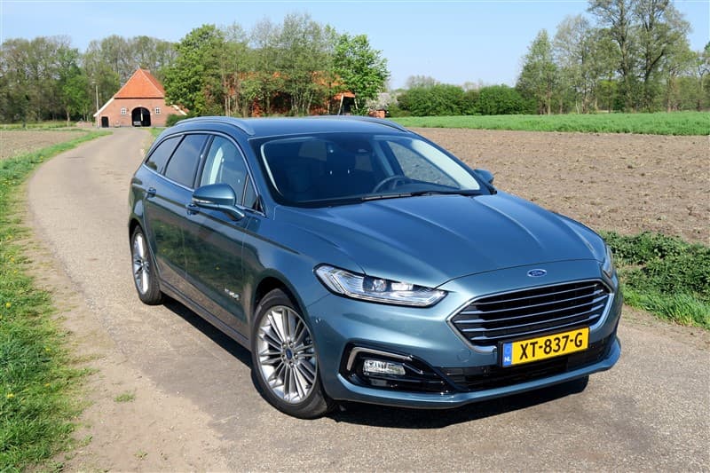 De Ford Mondeo Hybrid Wagon is een Europese Amerikaan