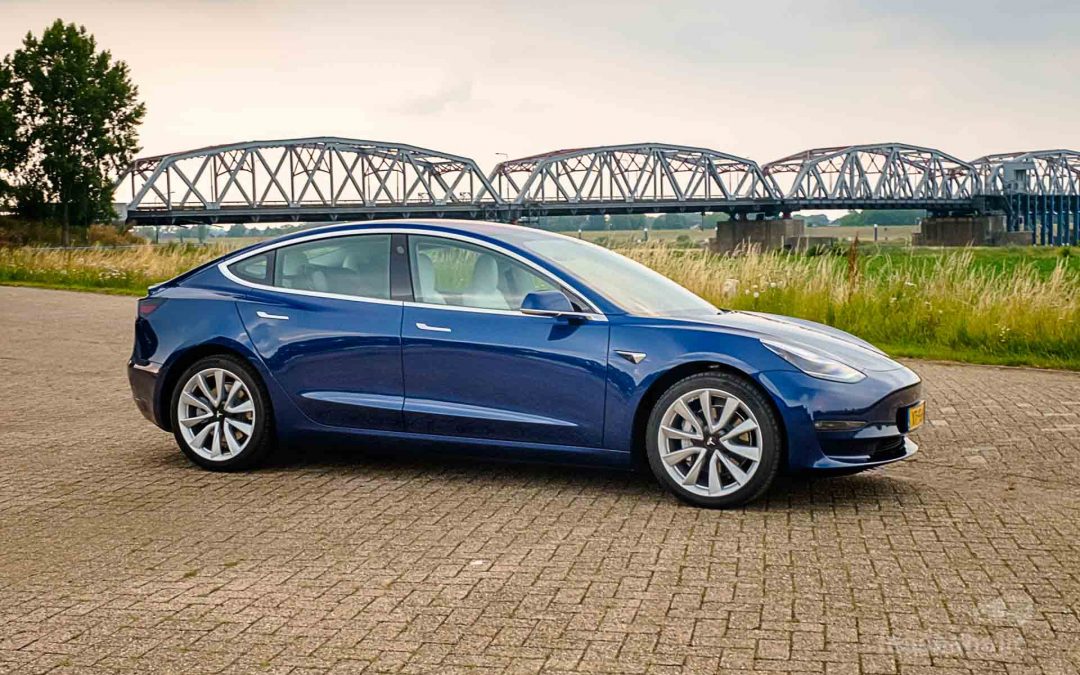 Autoverkoop september 2019: Tesla Model 3 is bestverkochte auto